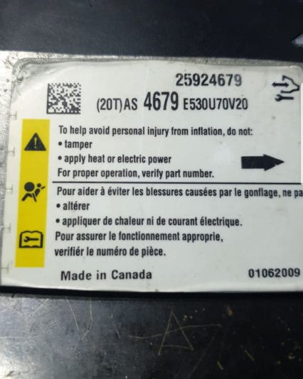 25924679 E530U70V20 GM GMC Acadia 95320 CRASH+CLEAR SRS.rar